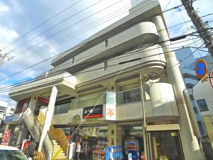 ア－バンプラザＡの物件外観写真