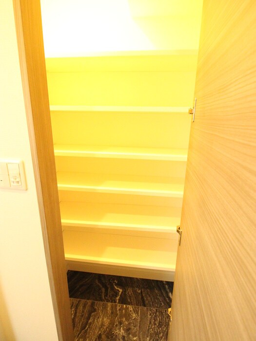 ロイジェント九段の物件内観写真