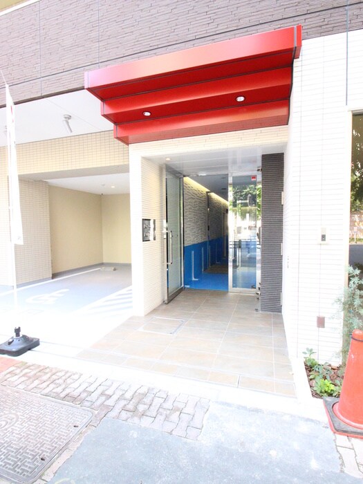 ロイジェント九段の物件外観写真