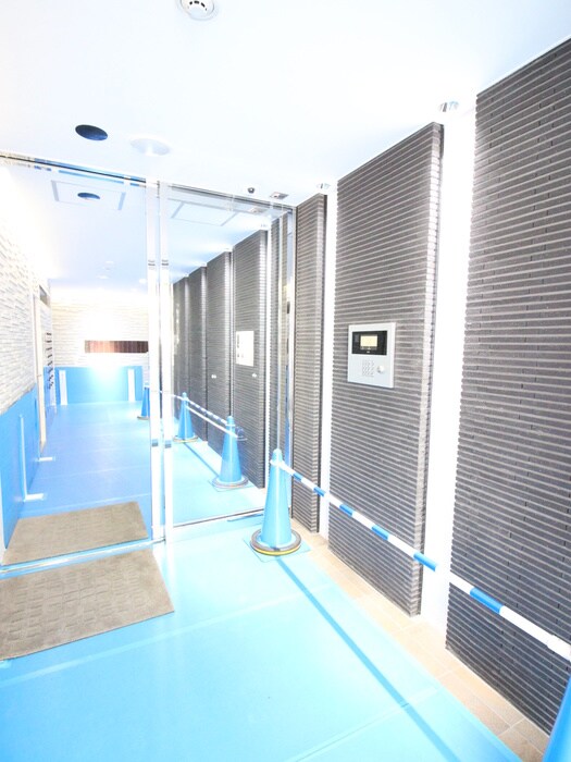 ロイジェント九段の物件外観写真