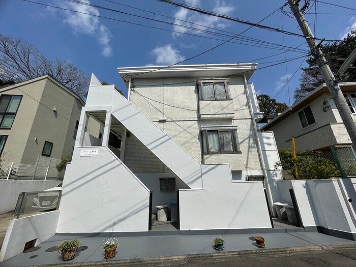 メイゾン上野毛の物件外観写真