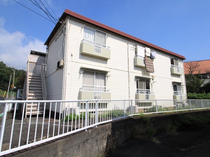 マリンハイツⅠの物件外観写真