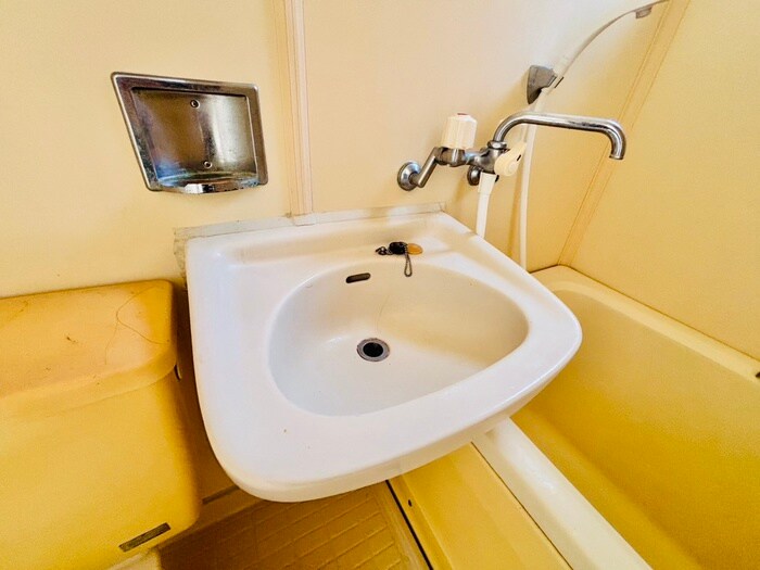 マリンハイツⅠの物件内観写真