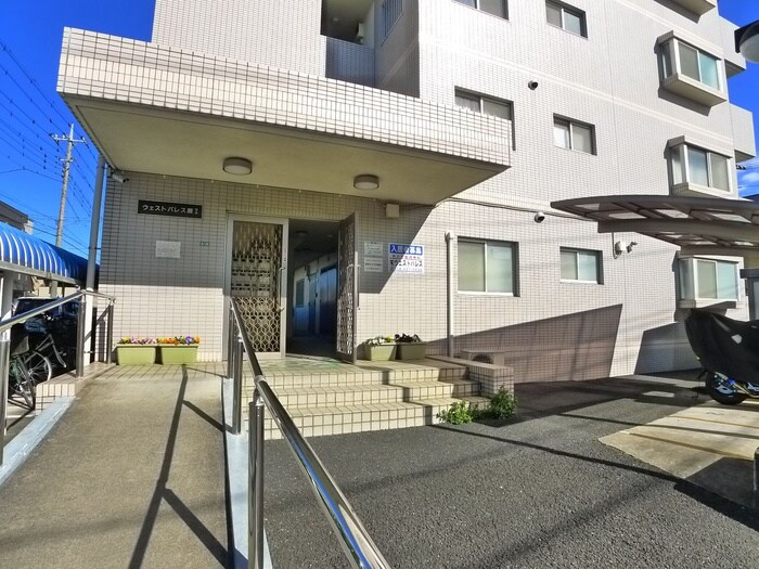 ウエストパレス蕨Ⅰの物件外観写真