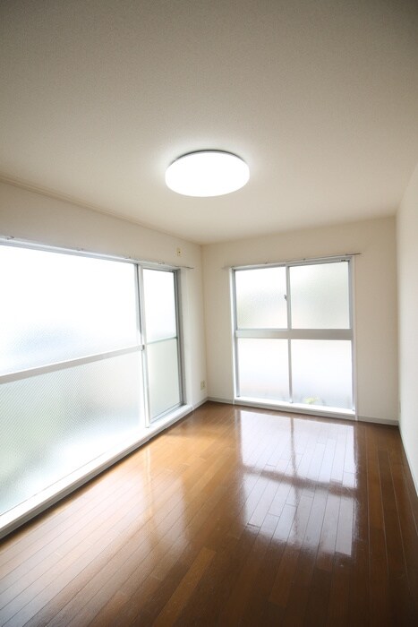 コア・イ－ストの物件内観写真