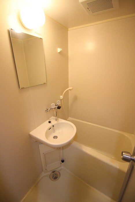 コア・イ－ストの物件内観写真