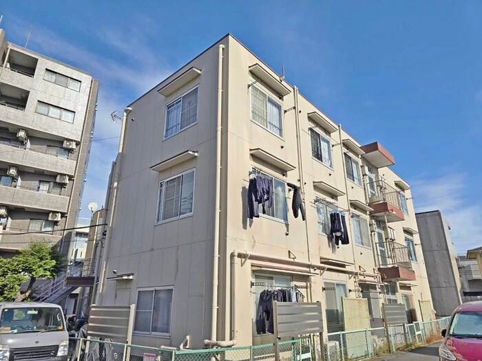 ベルフォ－レの物件外観写真