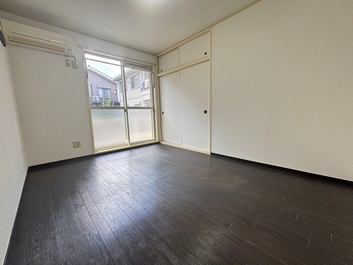 ジュネス大泉の物件内観写真