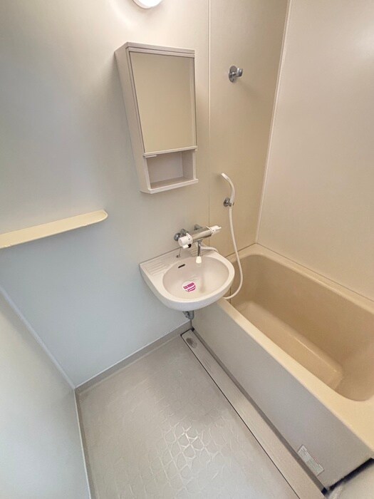 ジュネス大泉の物件内観写真