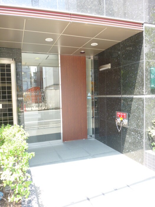 コ－トラクリア日本橋の物件外観写真