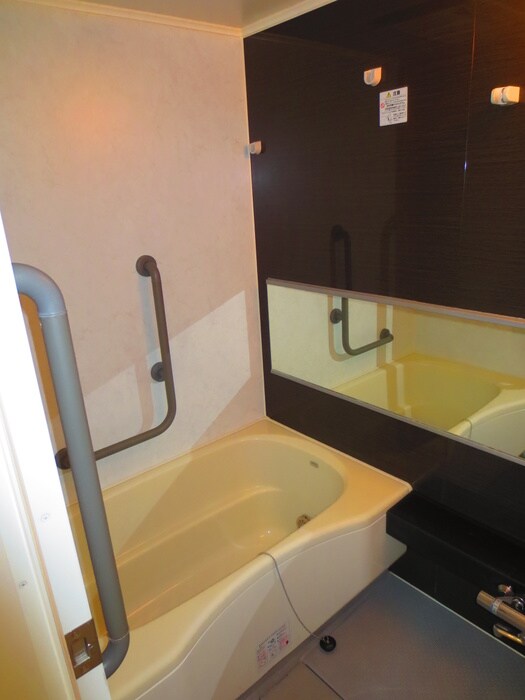 コ－トラクリア日本橋の物件内観写真