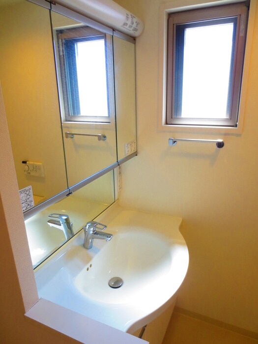 コ－トラクリア日本橋の物件内観写真