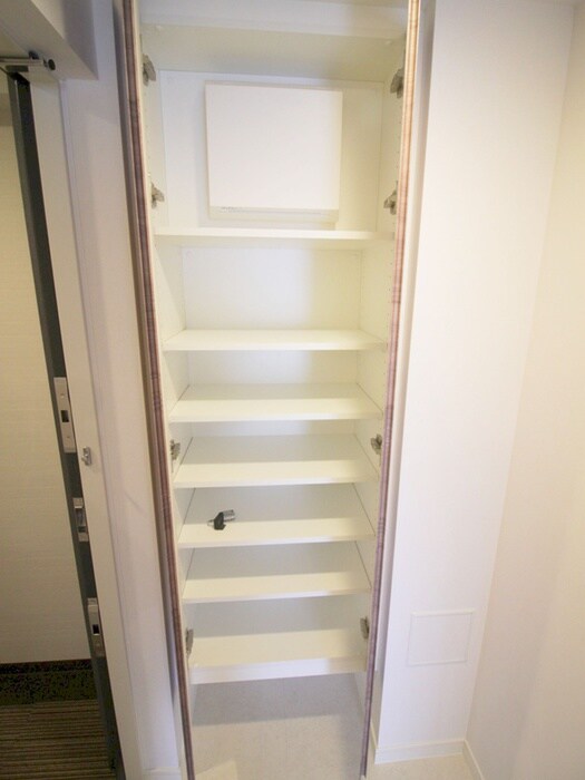 ｸﾚｳﾞｨｱﾘｸﾞｾﾞ世田谷松陰神社前の物件内観写真