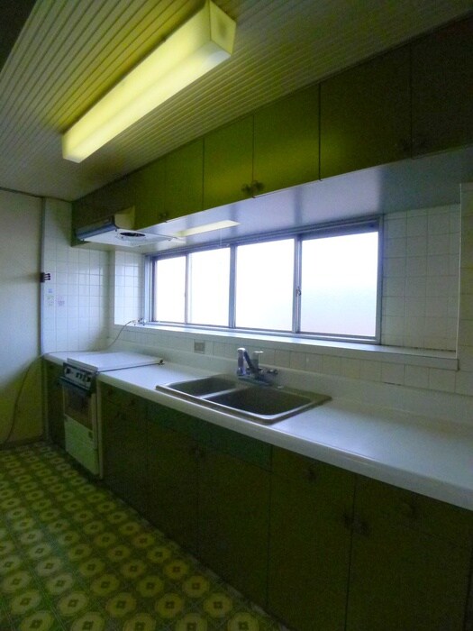 柏市大津ケ丘住宅付き店舗の物件内観写真