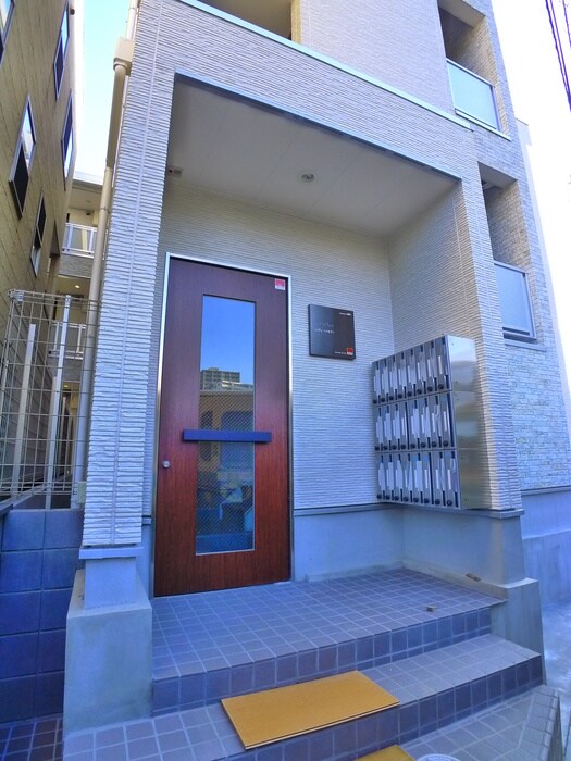 リブリ・シャルマンの物件外観写真