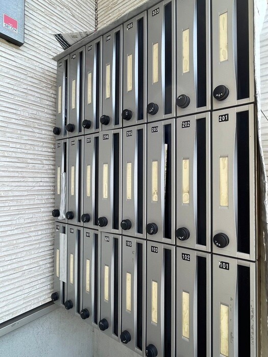 リブリ・シャルマンの物件外観写真