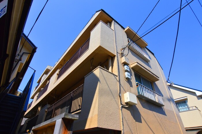 高松コ－ポの物件外観写真