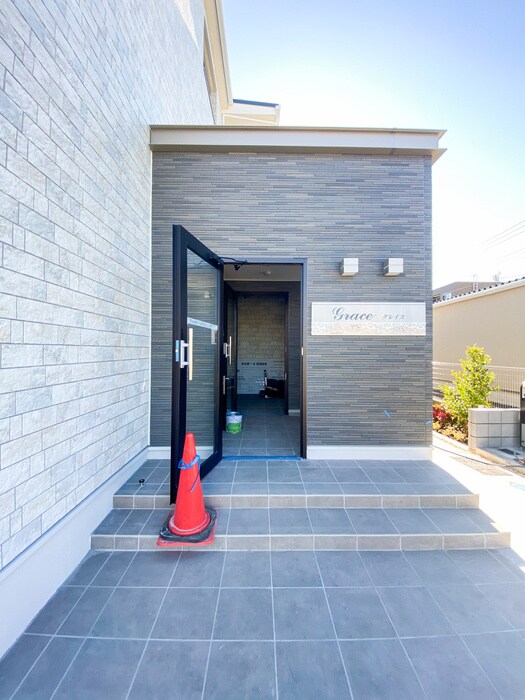 グレイスの物件外観写真