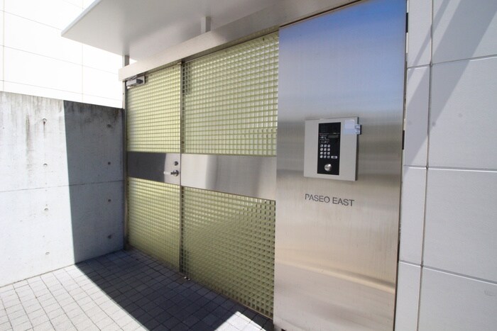 PASEO EASTの物件外観写真