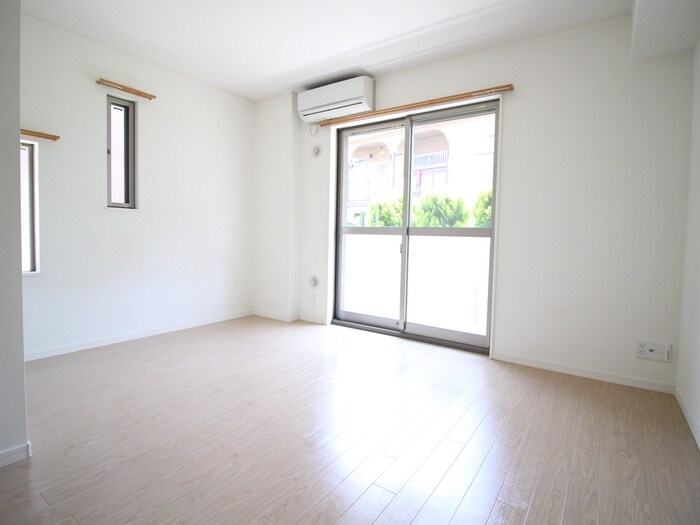 ベルフォーレ参番館の物件内観写真