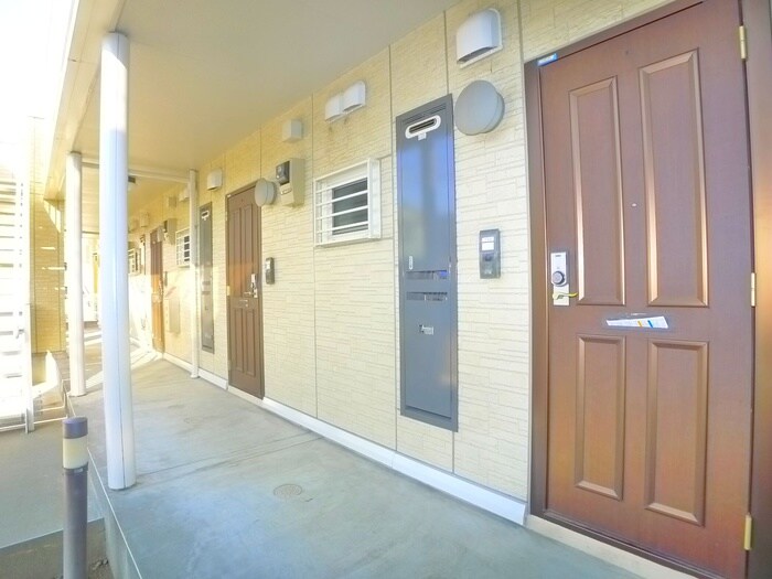 エルボヌ－ルの物件外観写真