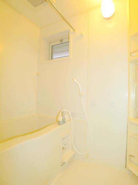 エルボヌ－ルの物件内観写真