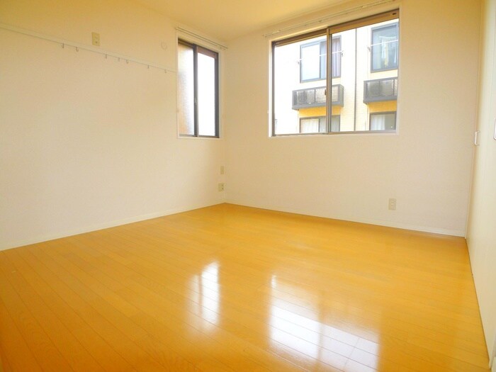 フォ－ルＢ棟の物件内観写真