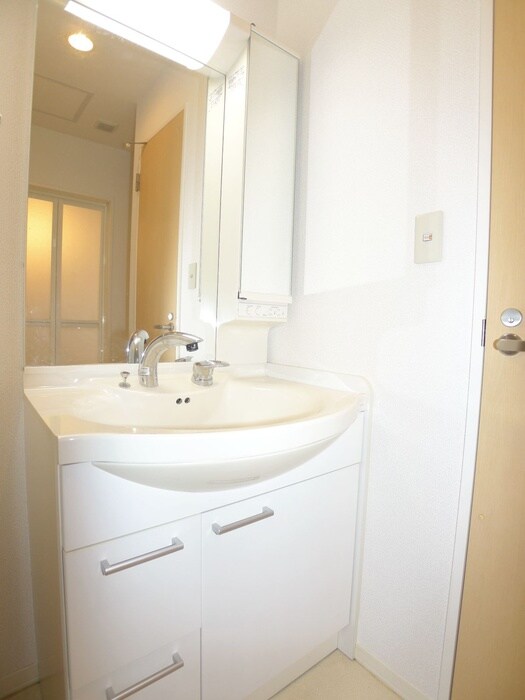 フォ－ルＢ棟の物件内観写真