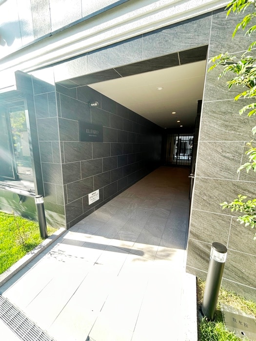 エルファーロ中野富士見町の物件外観写真