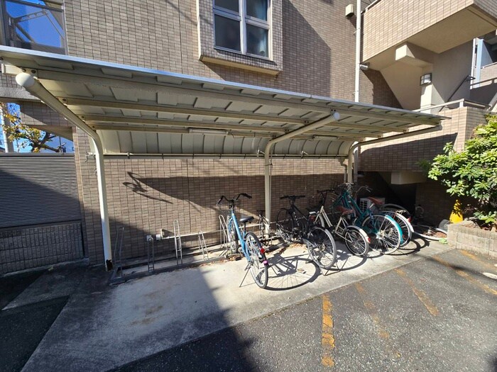 グリ－ンロ－ド鷺宮Ⅱの物件外観写真