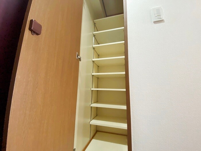 グリ－ンロ－ド鷺宮Ⅱの物件内観写真