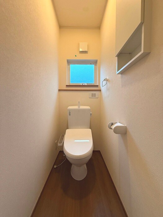 西新井栄町2丁目戸建の物件内観写真