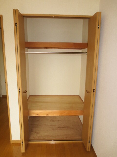 クラ－ジュリヴの物件内観写真