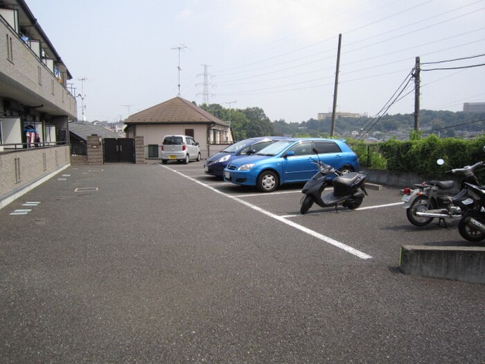 クラ－ジュリヴの物件外観写真