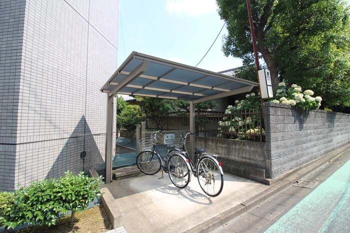 サンモールハイツの物件外観写真