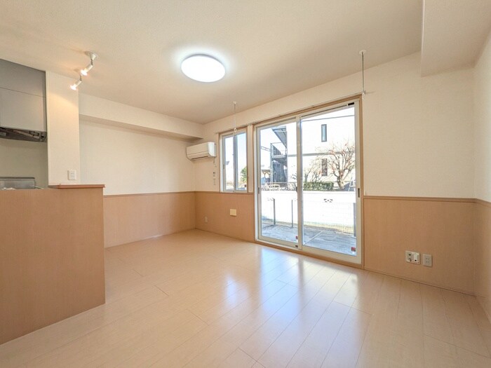 ウィンバ－ドの物件内観写真