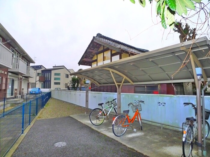 ウィンバ－ドの物件外観写真