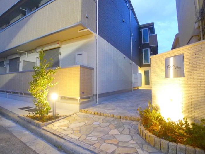 イーグルワンの物件外観写真