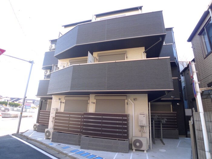 サンフェリス新所沢の物件外観写真