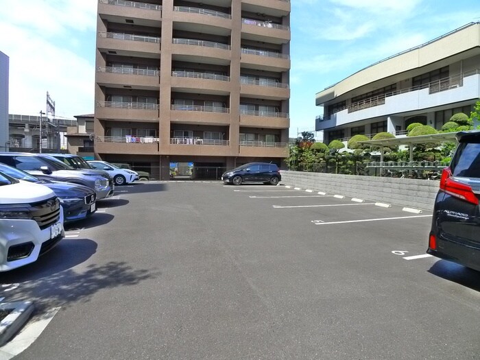 プライムホ－ム大宮の物件外観写真