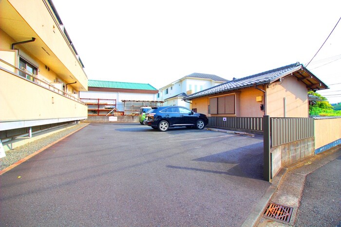 メゾン・ド・アンシャンテの物件外観写真