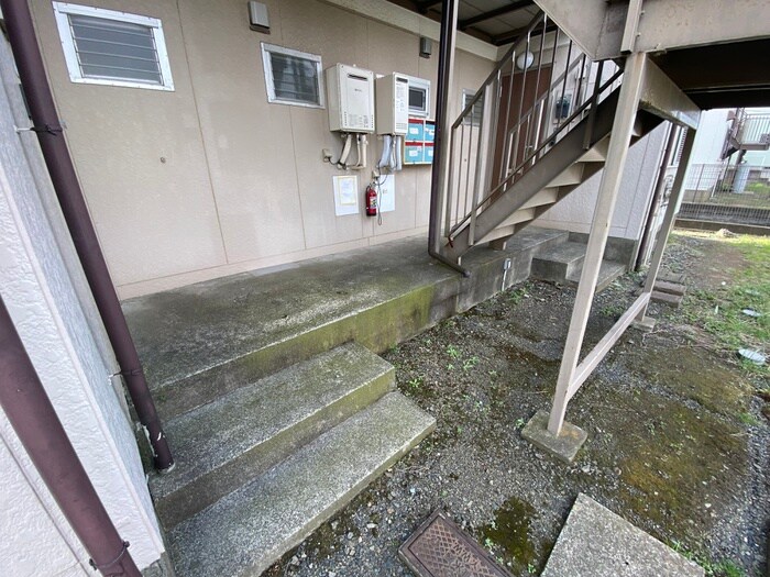 ヒルハウス平野８１　Ｂの物件外観写真