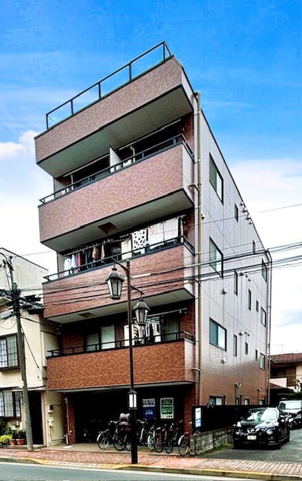 クレール・ユアサの物件外観写真