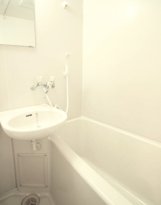 クレール・ユアサの物件内観写真