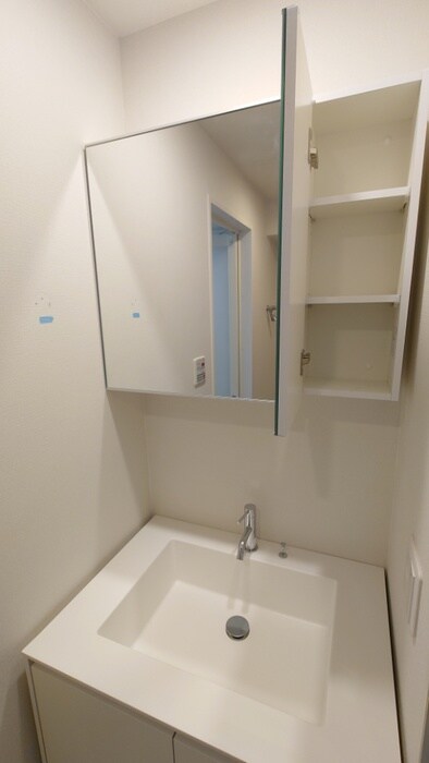 プラウドフラット三軒茶屋Ⅱの物件内観写真