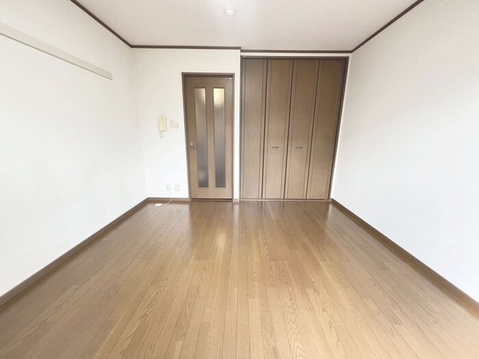 カーサ・フローラの物件内観写真