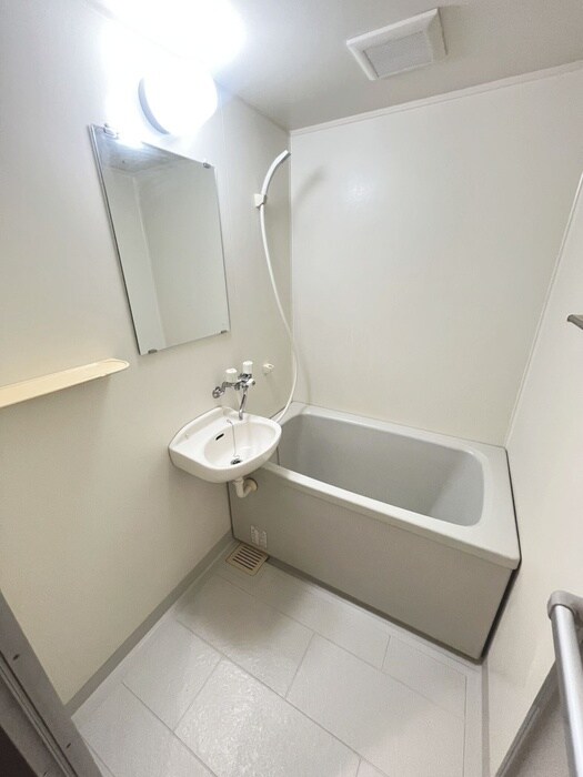 カーサ・フローラの物件内観写真