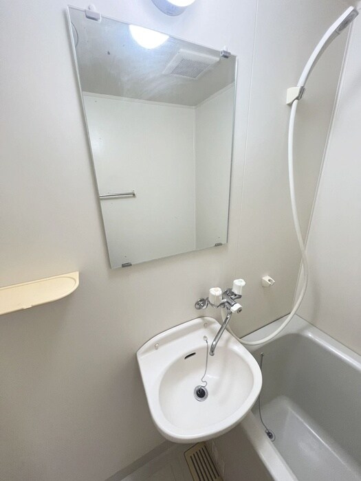 カーサ・フローラの物件内観写真