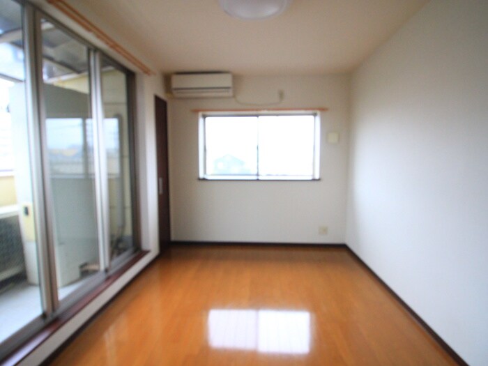 コスメハウスの物件内観写真