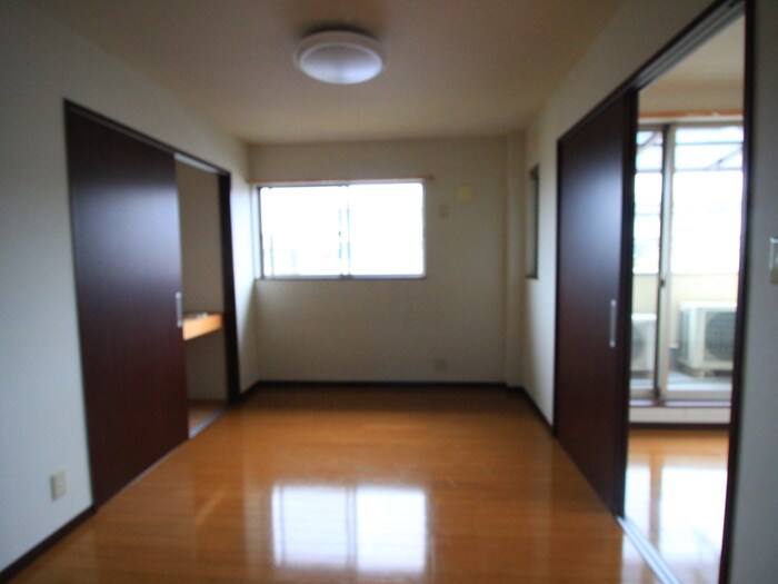 コスメハウスの物件内観写真